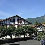 Restaurant Baratxartea فندق 2*