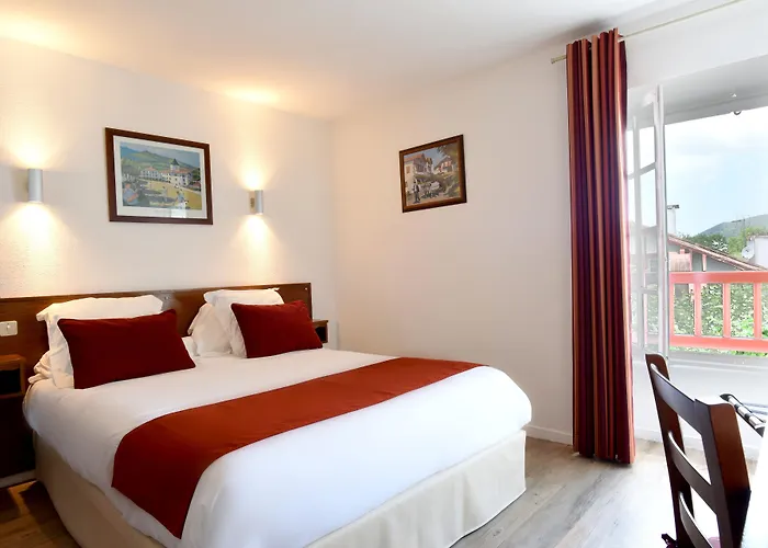 Hotel Restaurant Baratxartea 2*