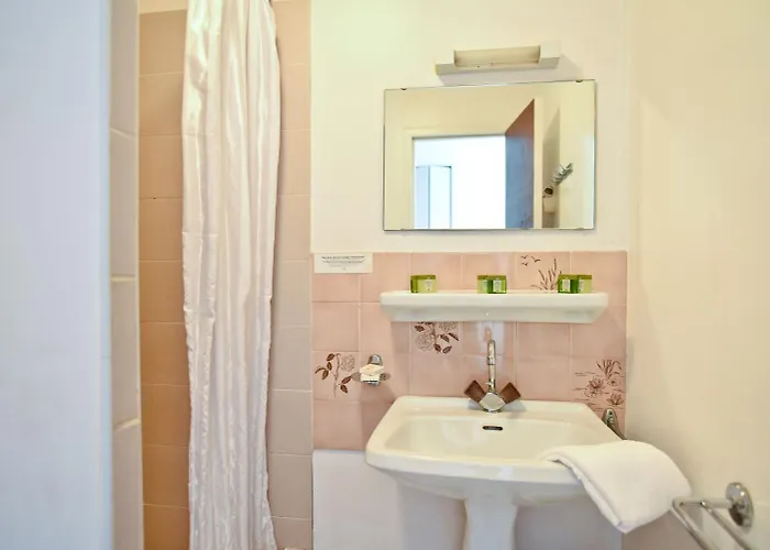 Hotel Restaurant Baratxartea Sare